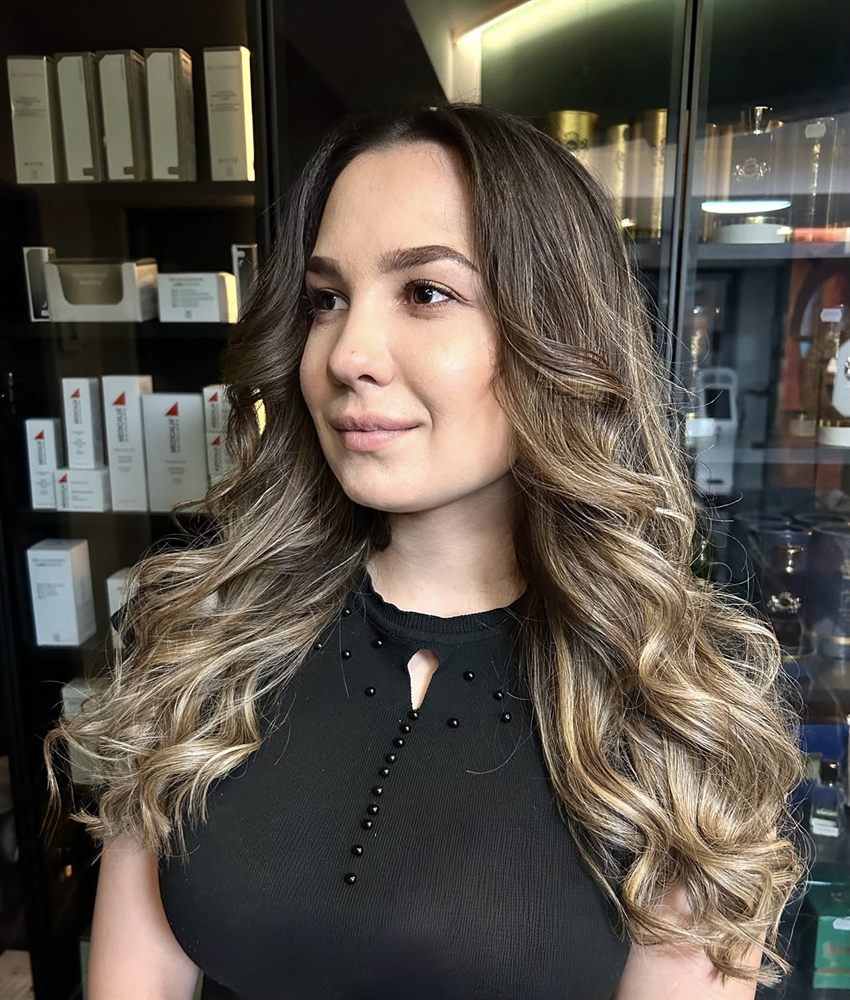 Culoare personalizată la Luxe Hair by Diana